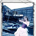Sophie en robe Thomas Siceaux