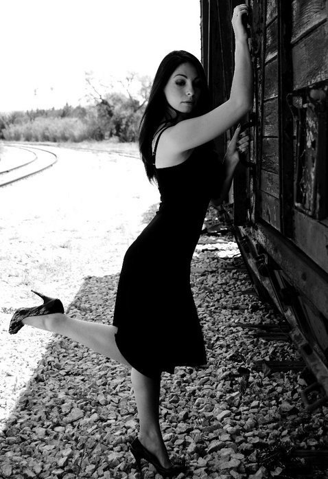 Shoot LAST TRAIN